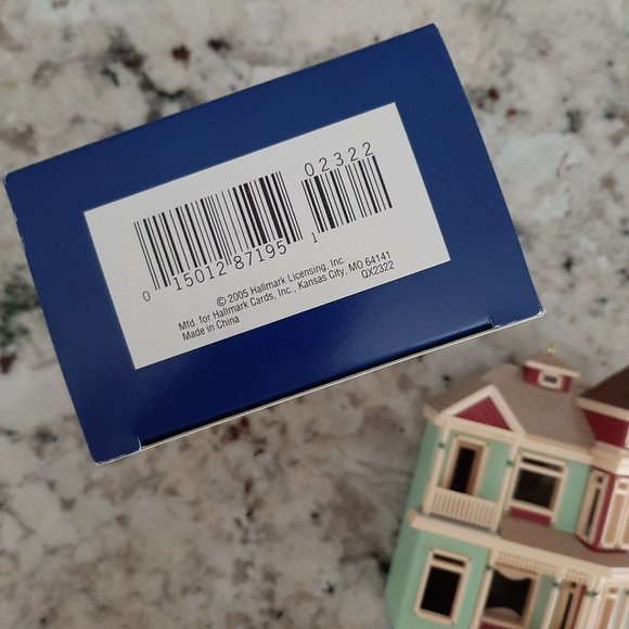 NIB 2005 Victorian Home Hallmark Keepsake Ornament Nostalgic Houses & Shops #22 - Picture 10 of 14